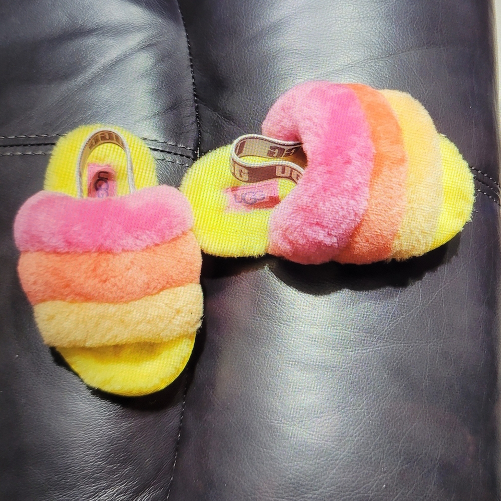 UGG Infants Fluff Yeah Slide Sheepskin Slippers 